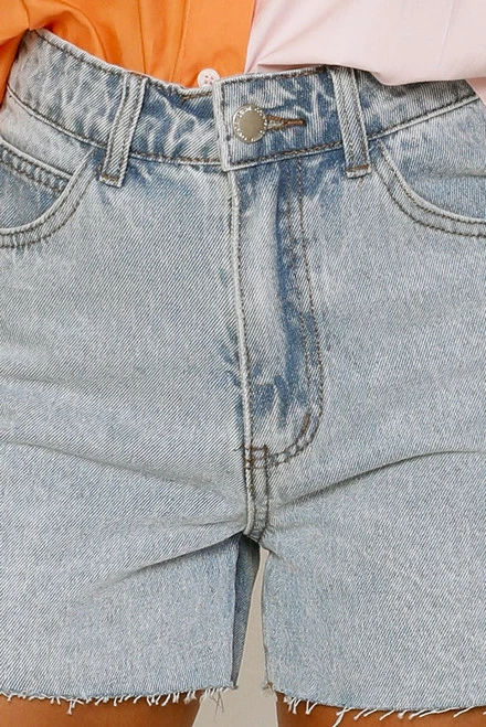 Tia Shorts DENIM - Image 9