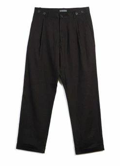 HANSEN GARMENTS SUNE | Pleated Wide Cut Trousers | Coffee Melange
